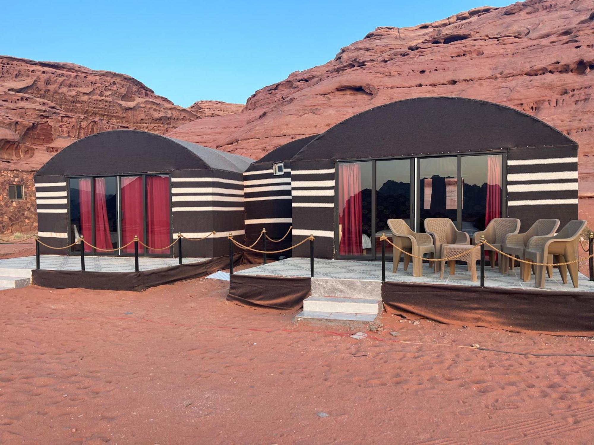 Magic Desert Rose Campsite Wadi Rum