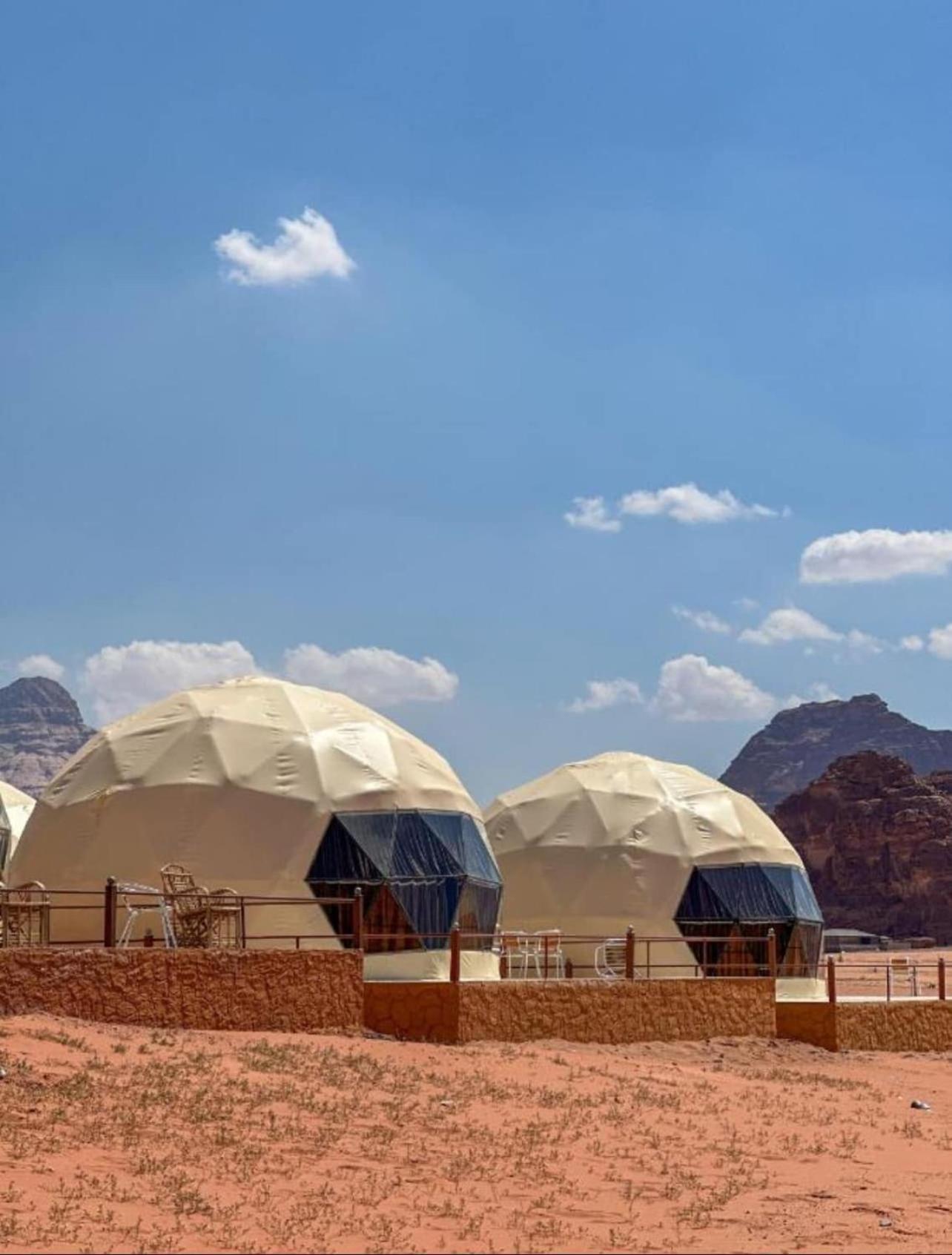 Magic Desert Rose Campsite *